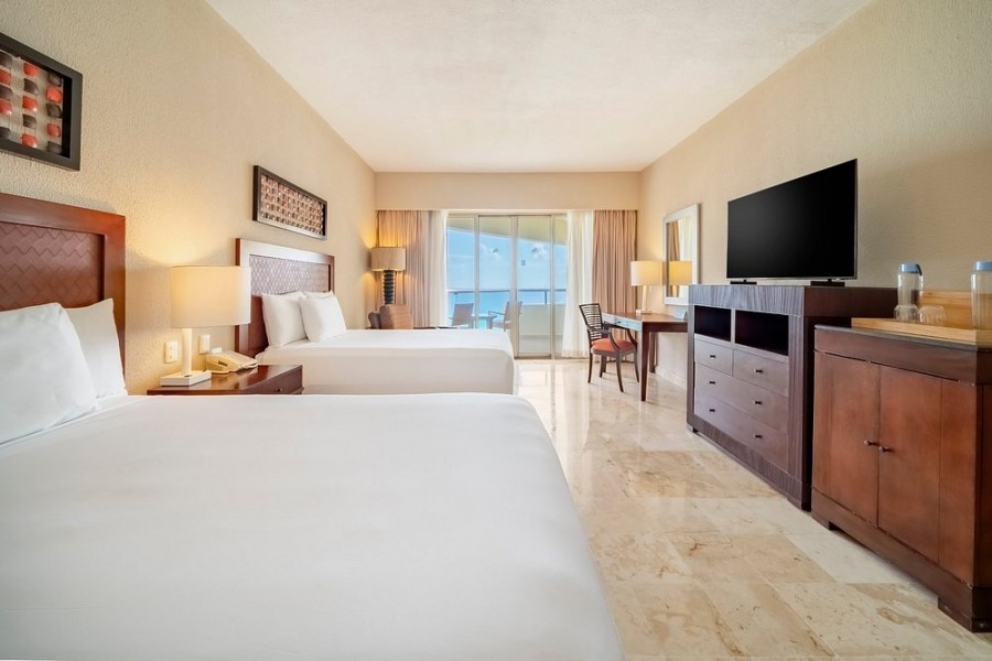Iberostar Selection Canc&#250;n 5* 